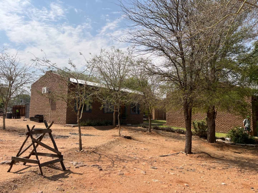 5 Bedroom Property for Sale in Upington Northern Cape
